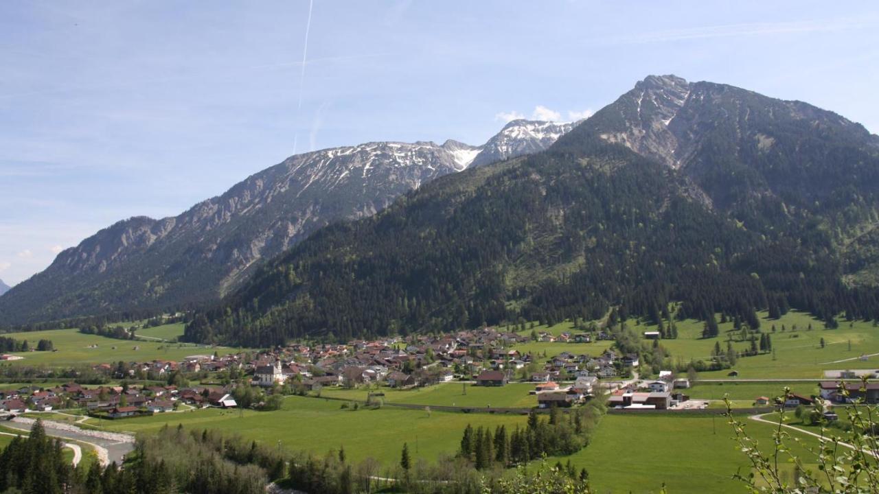 Alpenchalet Vils Extérieur photo