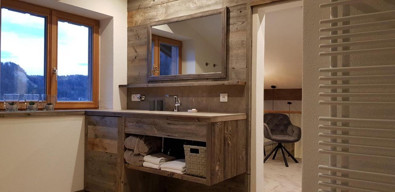 Alpenchalet Vils Extérieur photo